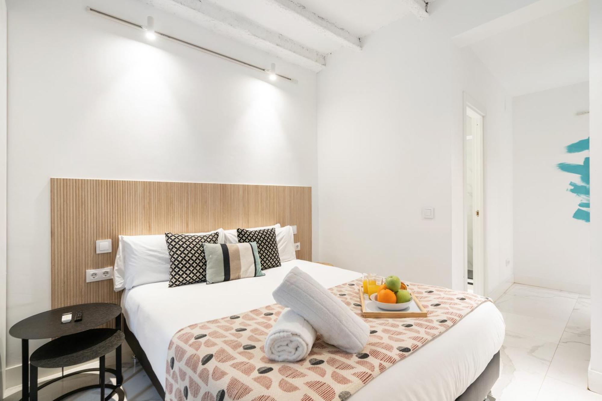 Dobo Madrid Luna ภายนอก รูปภาพ